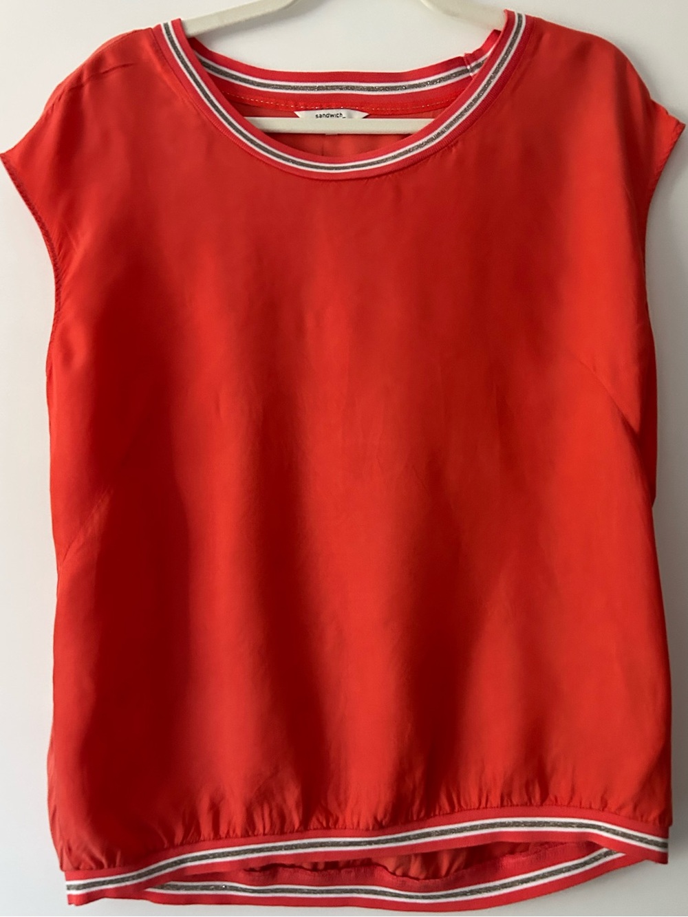 Sandwich Cap-Sleeved Shell Top w Bronze Metallic Stripe